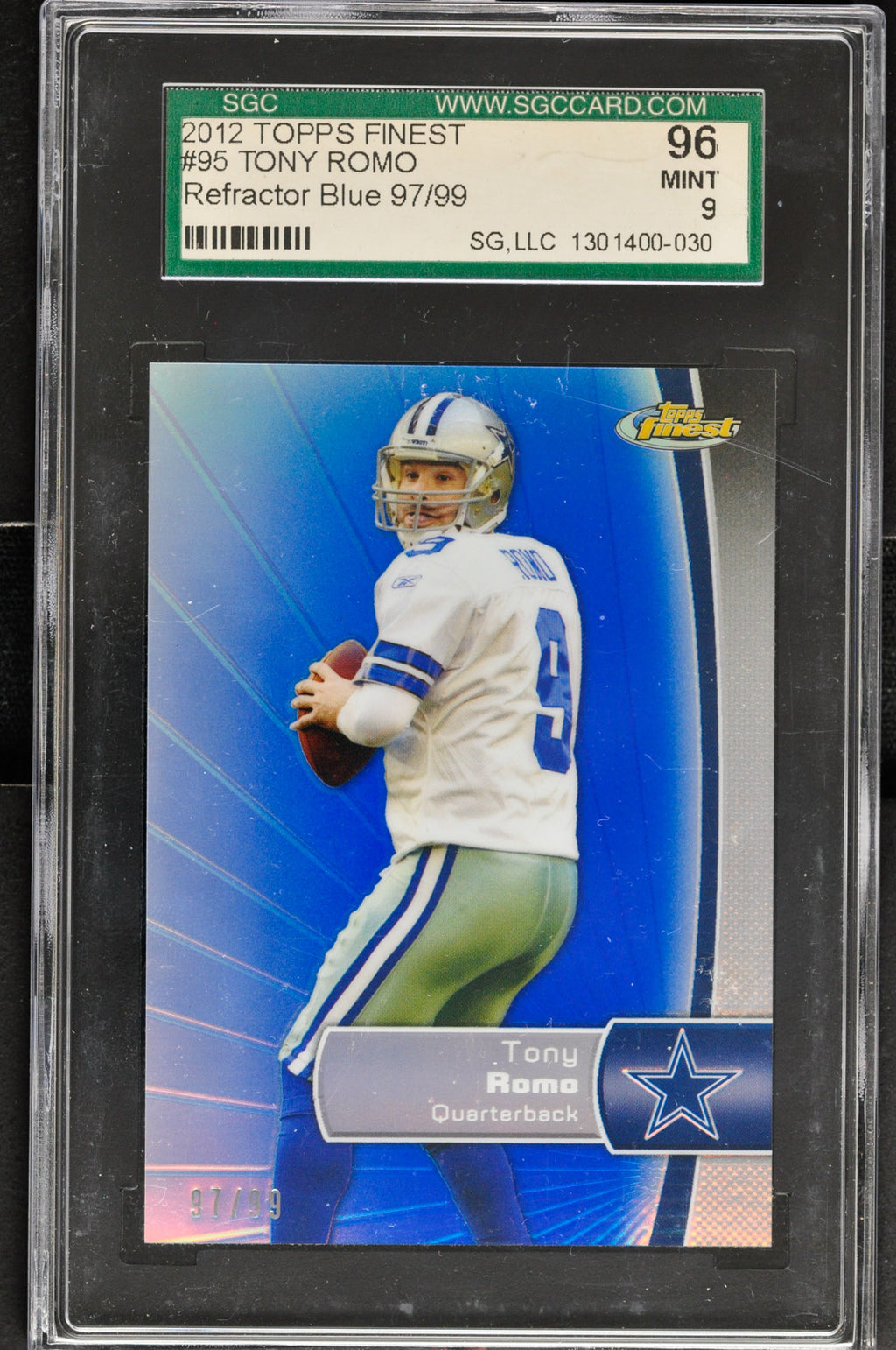 2012 Topps Finest Football #95 Tony Romo - Refractor Blue 97/99 - SGC 9