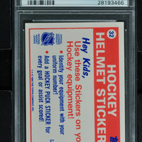 1989 Topps Stickers  Hockey #32 New York Islanders - PSA 9 - RC000001710